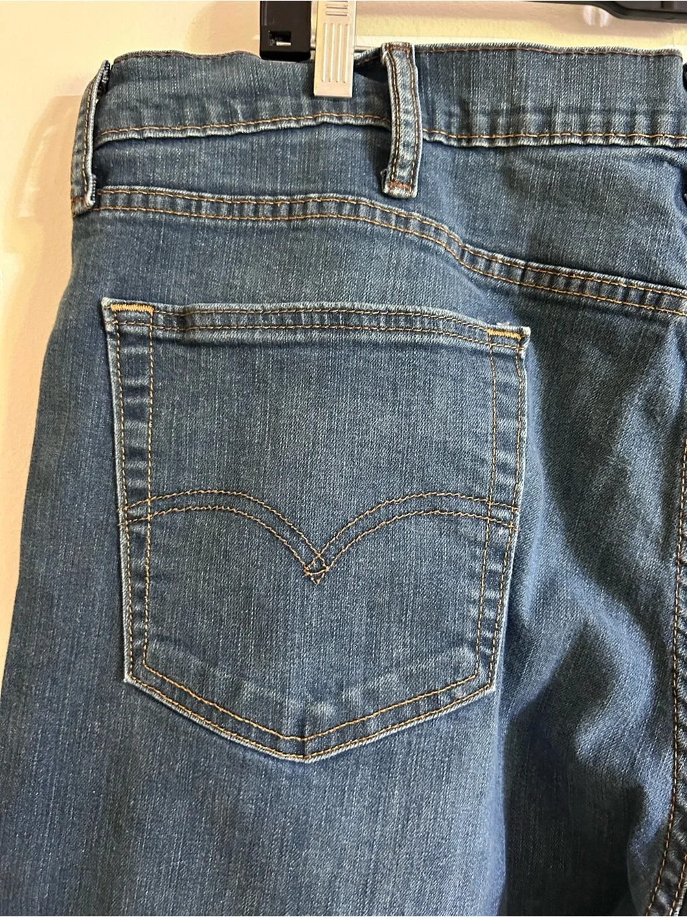 Levi's 541 Jeans GUC 42x34 Light Blue Fade